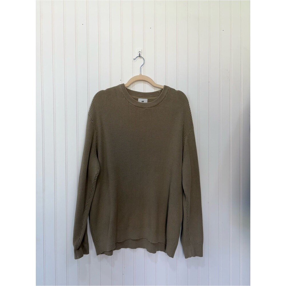 H&M Men's ribbed relaxed fit cotton Crewneck Sweater in tan brown